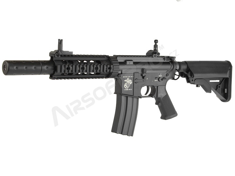 Airsoft puska M4 RIS CQB hangtompítóval - fekete (EC-607) [E&C]