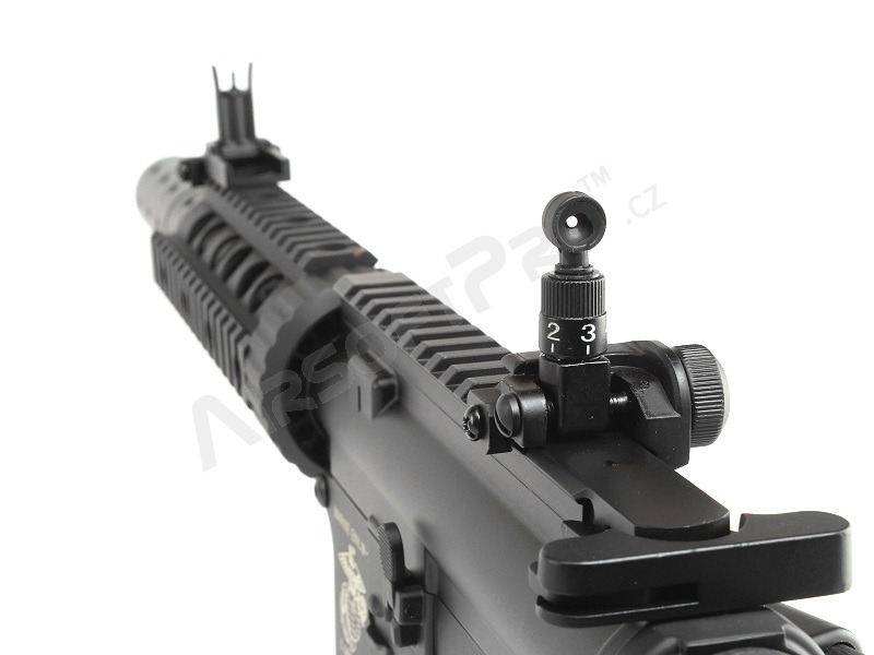 Airsoftová zbraň M4 RIS CQB s tlmičom - čierna (EC-607) [E&C]