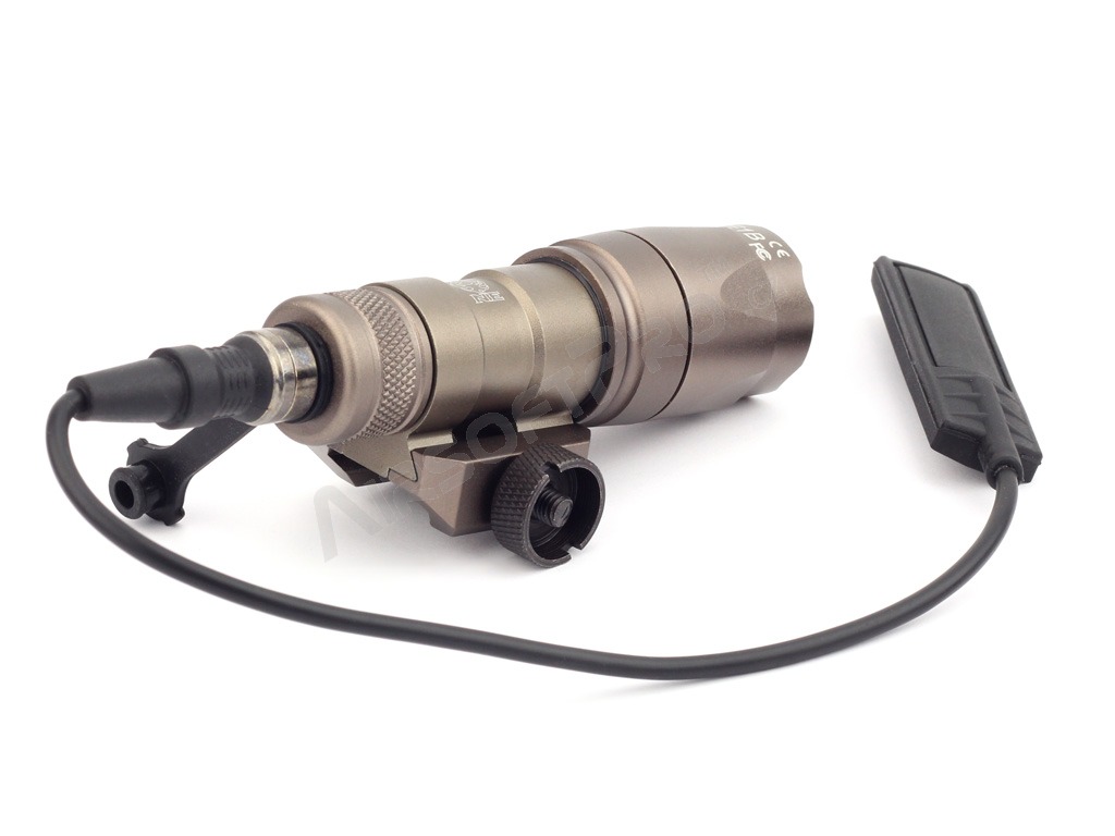 M300A Mini Scout LED taktikai zseblámpa RIS rögzítéssel - Dark Earth [Night Evolution]