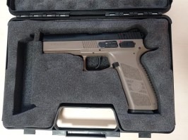 Airsoft pisztoly CZ P-09 DT FDE, fém csúszka, gáz visszahúzás + tok - SERVICED [ASG]
