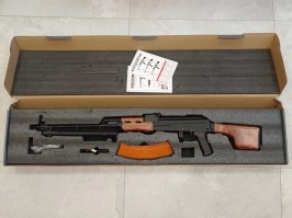 Géppisztoly RPK - acél, valódi fa, összecsukható löveg (CM.052) - Sérült biztonsági rendszerrel [CYMA]