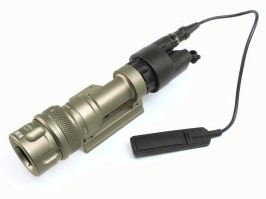 M952 LED taktikai zseblámpa QD RIS fegyverrögzítővel - DE [Target One]